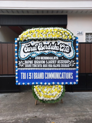 Papan Bunga Duka di Bukit Timah